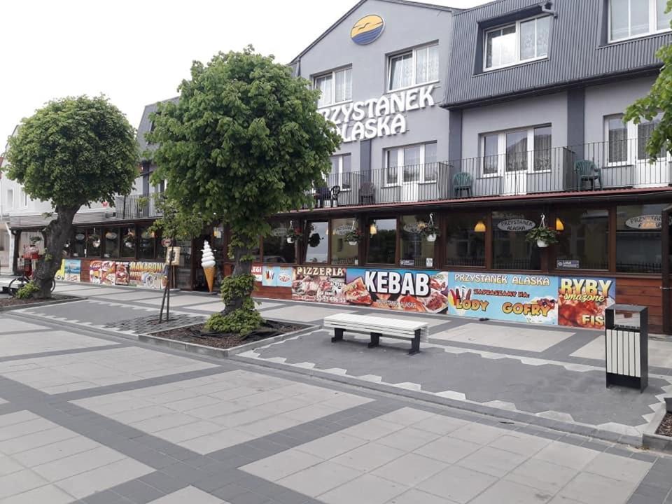 Przystanek Alaska Dziwnówek 外观 照片